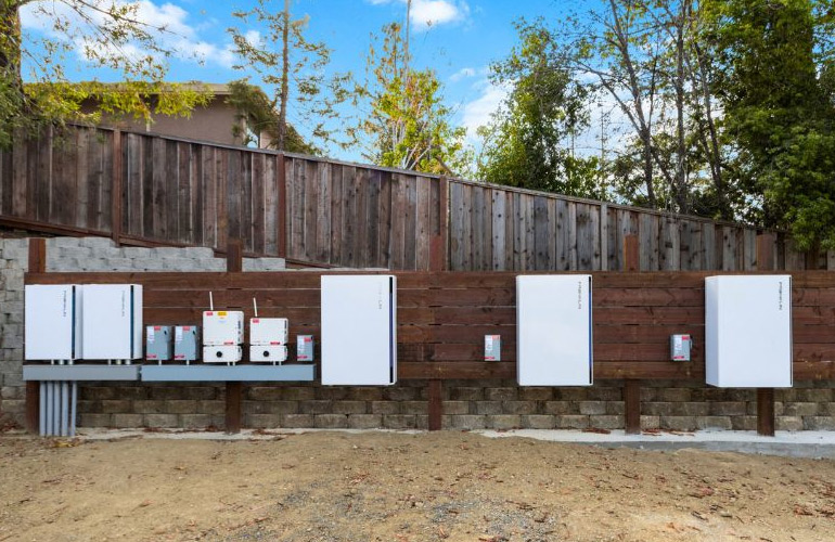 California Legislature Considers VPP and Solar Rechargeable Battery Compensation