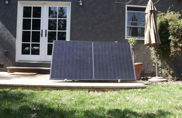 California Sends Solar-Powered Balcony Bill to Governor for Signature